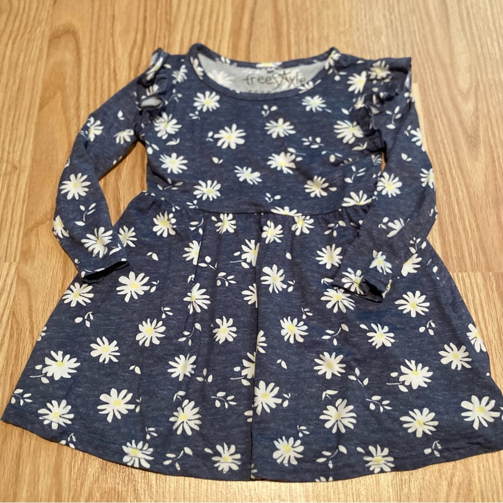 Freestyle revolution Floral‎ dress 2T